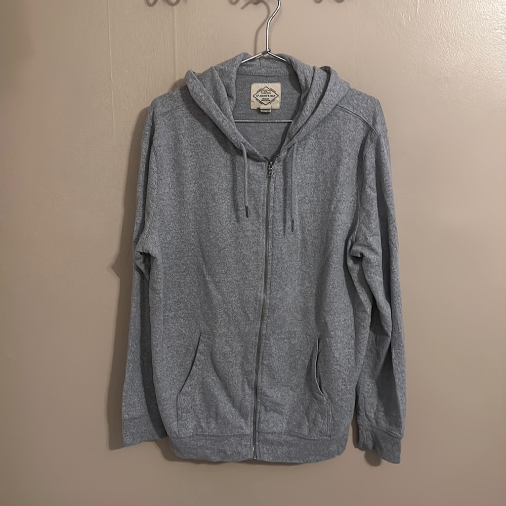 St. John’s bay men’s zip hoodie